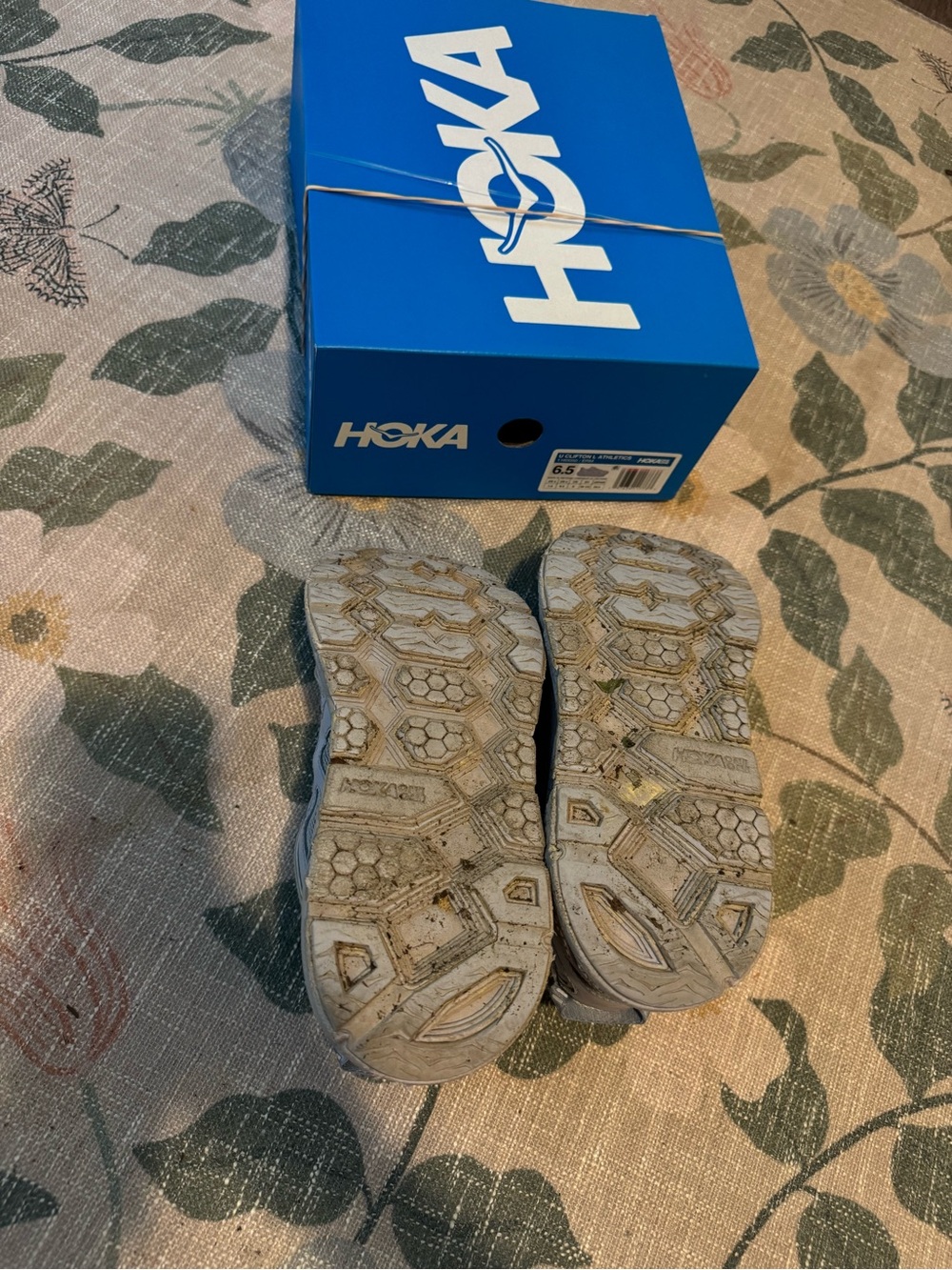 Hoka One One Clifton L in Ether Mirage W 7.5 - Picture 7 of 8
